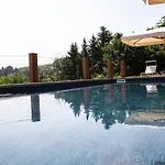 Paola 4*