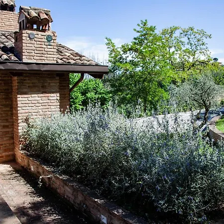 Bed & Breakfast Paola 4*