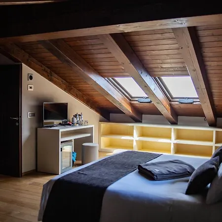 Paola Bed & Breakfast